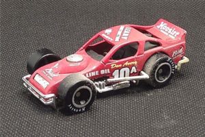 10 Dan Avery Rolling Thunder Diecast Original Series